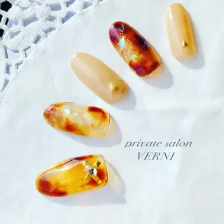 ネイル 自爪育成ネイルサロン ヴェルニのネイルデザイン
