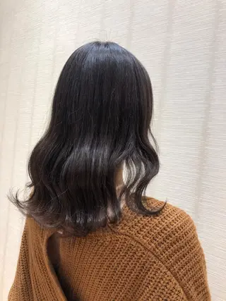 ミディアム カラー Yui ユイのヘアスタイル