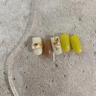 ネイル nailsalon Asryのネイルデザイン