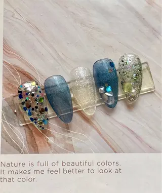 ネイル コウ ヨウのネイルデザイン