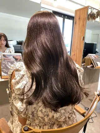 ロング カラー 透明感カラー 天羅のヘアスタイル