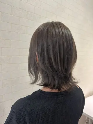 ミディアム カラー 大人レイヤー& 透明感カラー💄のヘアスタイル