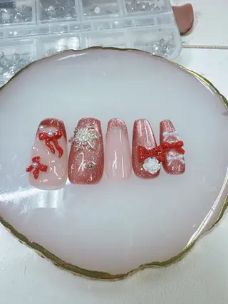 ネイル クイーンズネイル銀座所属・Queeens nailのネイルデザイン