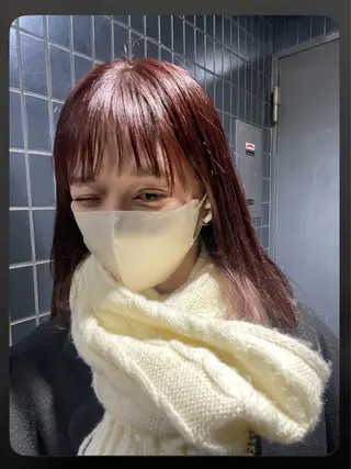 ミディアム CYAN by artefice所属・安達 萌花のヘアスタイル