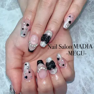 ネイル MADIA藤沢所属・MADIA MEGUのネイルデザイン