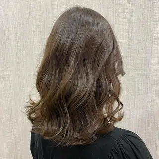 ミディアム カラー 🫧透け感⋆艶髪💎 山口アヤカのヘアスタイル