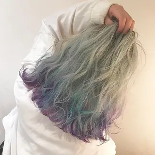 カラー 黒田 菜結のヘアスタイル