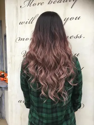 ロング カラー 森 早希絵のヘアスタイル