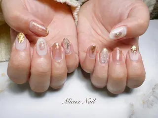 ネイル 市川 麻衣子のネイルデザイン