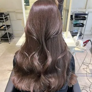ミディアム カラー 🩷 レナ 🩷のヘアスタイル