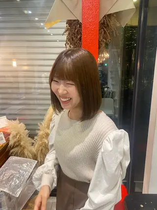 カラー 竹内 穂乃佳のヘアスタイル