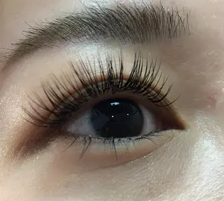 マツエク・マツパ Bon chic所属・Bon chic 四条大宮店のマツエク・マツパデザイン