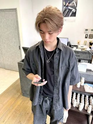 ショート カラー ヘアアレンジ メンズ 山田 昂太のヘアスタイル