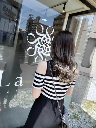 ロング カラー ヘアアレンジ Belle hair Design青野大貴のヘアスタイル