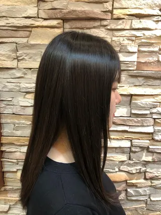 ロング 本多 美羽のヘアスタイル