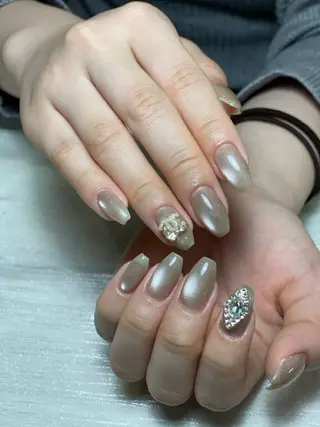 ネイル も ものネイルデザイン
