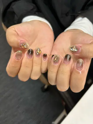 ネイル Dopamine nail 新人のネイルデザイン