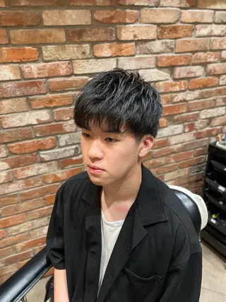 ショート ヒロ銀座BARBERSHOP丸の内店所属・ヒロ銀座　石川 昂のヘアスタイル
