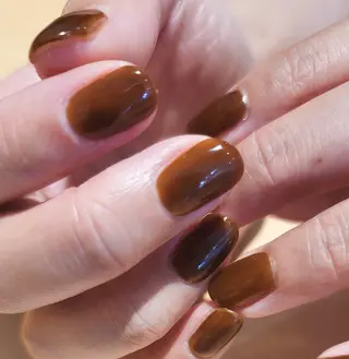 ネイル 🌲🌳🚪iiit o🌲🌳🌲のネイルデザイン