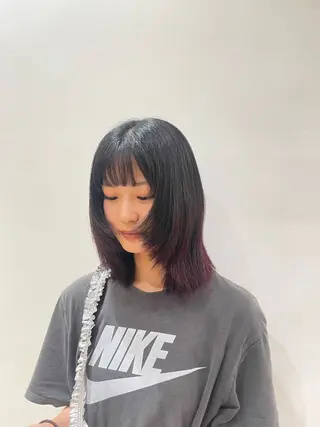 ミディアム カラー 栗田 莉奈のヘアスタイル