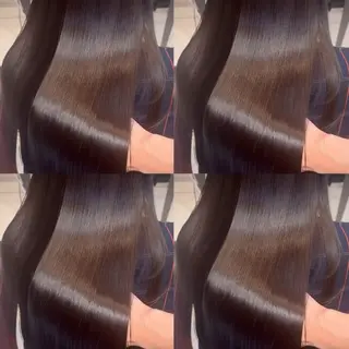 ロング カラー 艶髪 インナーカラーのヘアスタイル