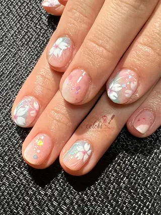 ネイル オーダーネイルチップ サロンcelebiのネイルデザイン