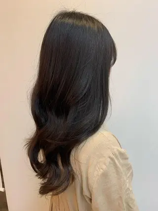 ロング 高橋 沙希のヘアスタイル