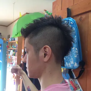 ショート メンズ kou艶髪師色髪師 こう 艶髪師色髪師のヘアスタイル