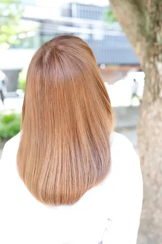 セミロング パーマ アドミラルYoshi oのヘアスタイル