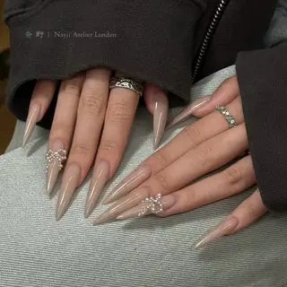 ネイル J&C Nail Salon吉祥寺所属・YU KIのネイルデザイン