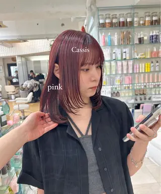 ショート カラー ありむらもえ/ インナーカラーのヘアスタイル
