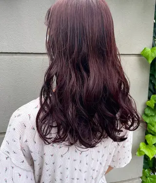 ロング カラー パーマ ヘアアレンジ satsuki 暖色・ブラウンカラーのヘアスタイル