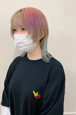 ミディアム カラー レイヤーウルフ エクステ磯部のヘアスタイル