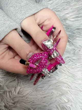 ネイル シェヌネイル JURAのネイルデザイン