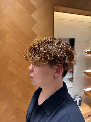 パーマ メンズ 古賀 治輝のヘアスタイル