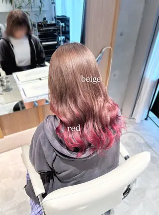 カラー ハイトーン/ レイヤーカットyuiのヘアスタイル