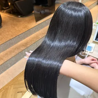 カラー Zina天神🌻田中 愛香のヘアスタイル