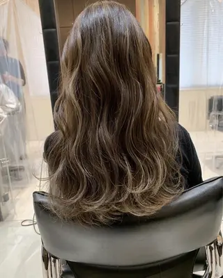 ロング カラー 神戸 大輝のヘアスタイル