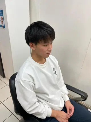 ミディアム 長村 美優のヘアスタイル