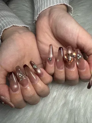 ネイル LAVISH nail salonのネイルデザイン