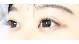 マツエク・マツパ Eyelash  Razuliy所属・Razuliy （ラズリー）のマツエク・マツパデザイン