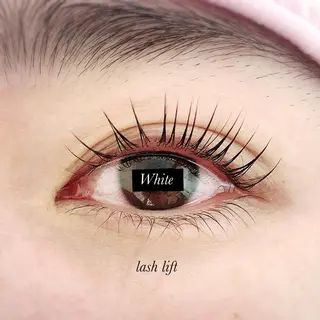 マツエク・マツパ White/マツエク /まつパ/耳つぼのマツエク・マツパデザイン