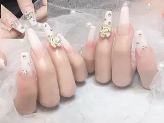 ネイル 佐藤 依娜のネイルデザイン