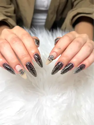 ネイル AURORA eyelash&nail salon アメ村店所属・🌏AURORA | RiRi🪐のネイルデザイン