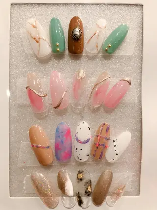 ネイル iiloo aromaworksのネイルデザイン