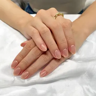 ネイル リスブラン HINARIのネイルデザイン