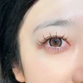 マツエク・マツパ SALON VILLAGE所属・cherien 梅津のマツエク・マツパデザイン