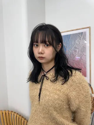 ミディアム 透明感カラー🫧⌇ 青🫐🩵のヘアスタイル