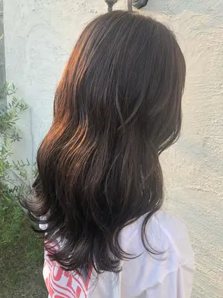 カラー ヤナギウチ エリカのヘアスタイル