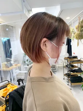 ショート レイヤー×縮毛矯正 深見 拓のヘアスタイル